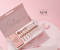 3CE11支樱花生日礼物送女友化妆刷套装粉底刷子眼影刷散粉刷腮红刷面膜刷唇刷美妆刷三八礼物配礼盒